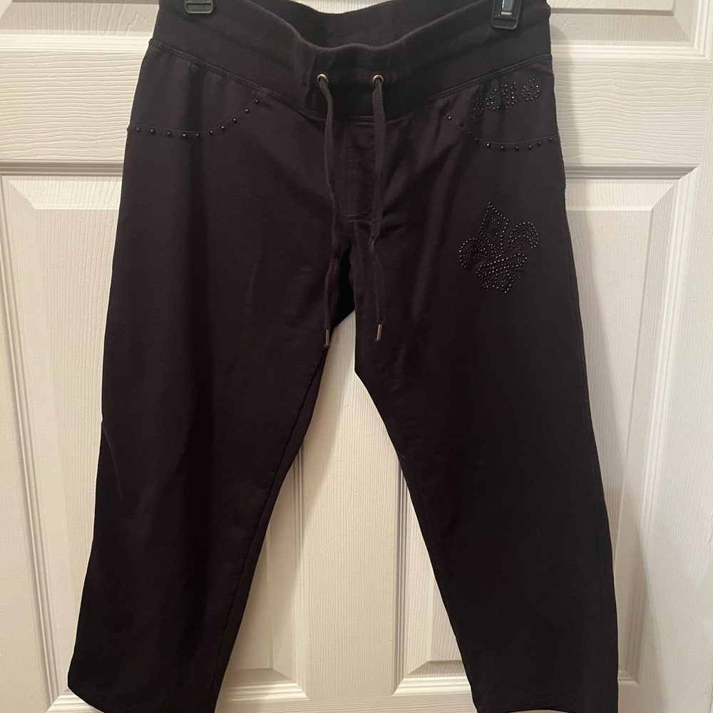 BCBG black embellished capri lounge pants